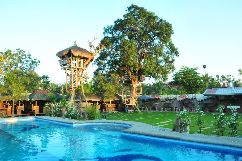 Grand Octagon Resort Лаоаг Екстер'єр фото